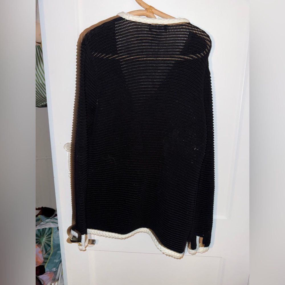 KARL LAGERFELD KNIT Elegant Black and White Women's Sweater - Picture 4 of 5